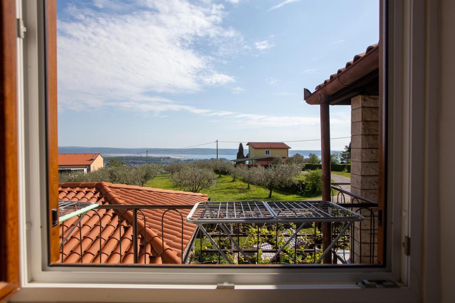 Apartments And Rooms Jeselnik Portorose Esterno foto